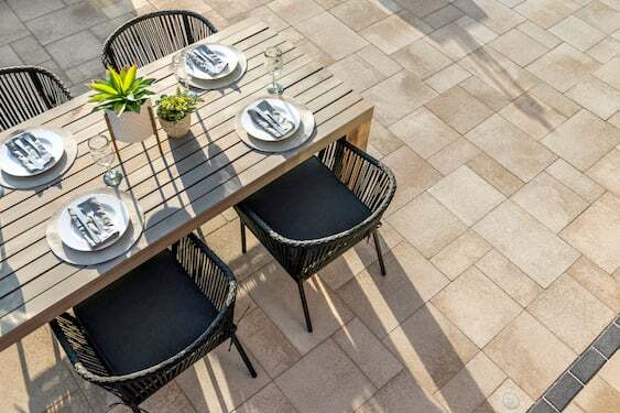 Umbriano-Unilock-paver