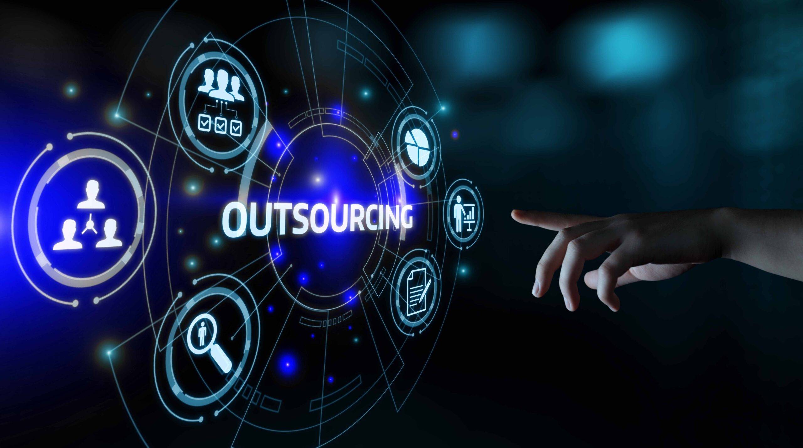 5 reasons why outsourcing IT support is essential for your business