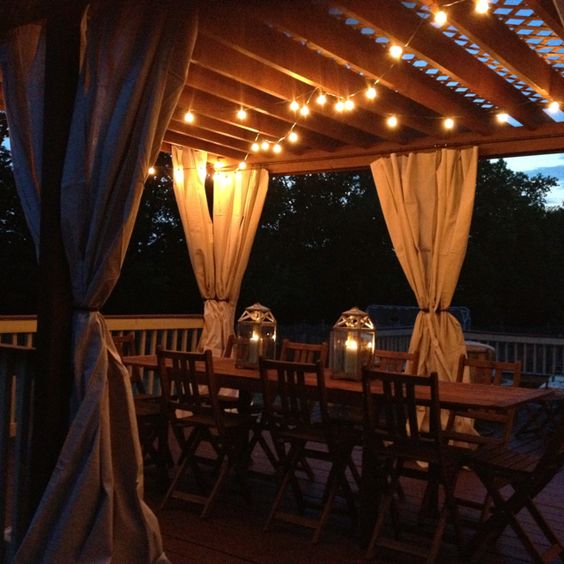 hanging-pergola-lighting