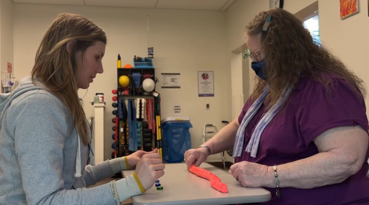 The Importance of Hand Therapy for Seniors with Dexterity Issues