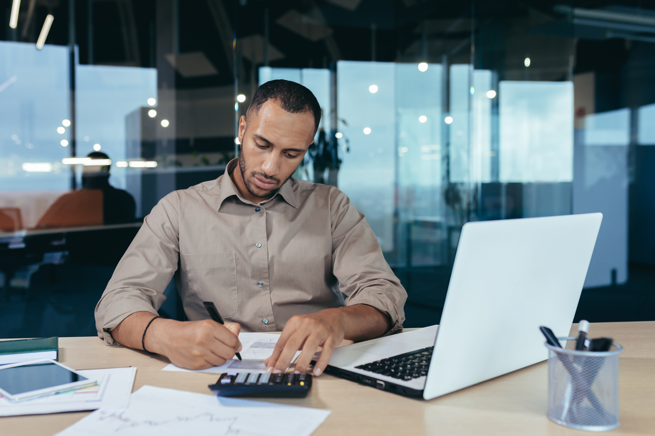 How to Maintain LEDES Compliance While Managing Multiple Insurance Carriers