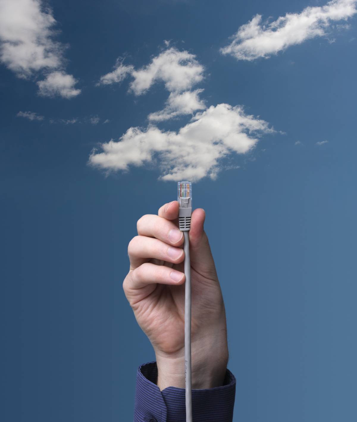 i-NETT Advises Businesses to Move to the Cloud with Microsoft Azure
