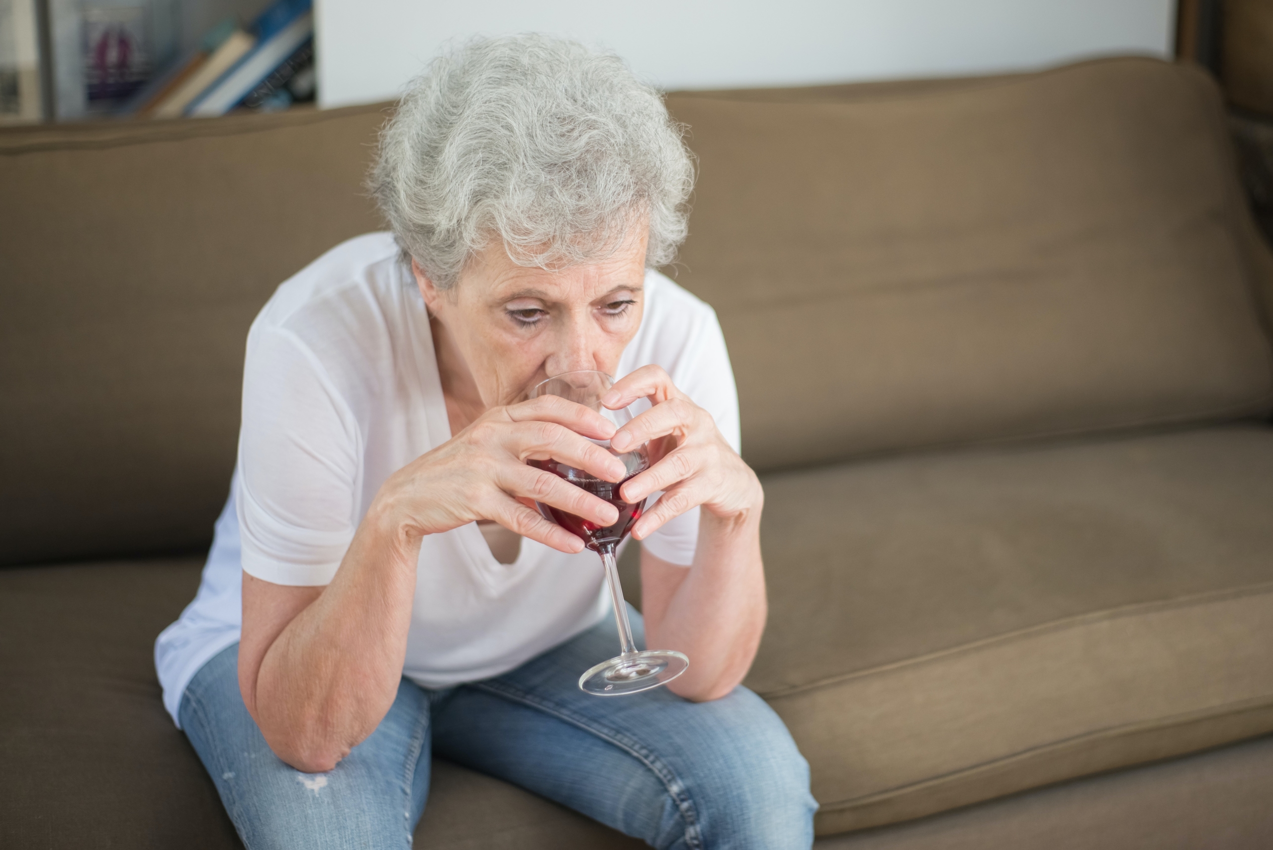 Alcohol Awareness: Know the Symptoms of Addiction, Take Action