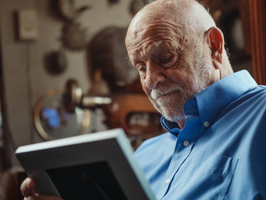 Combatting Holiday Loneliness and Social Isolation